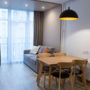 https://dream-life-apartment.hotelslviv.net