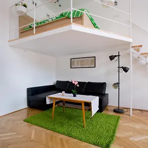 https://bpm-next-stop-apartment.inbudapesthotels.com